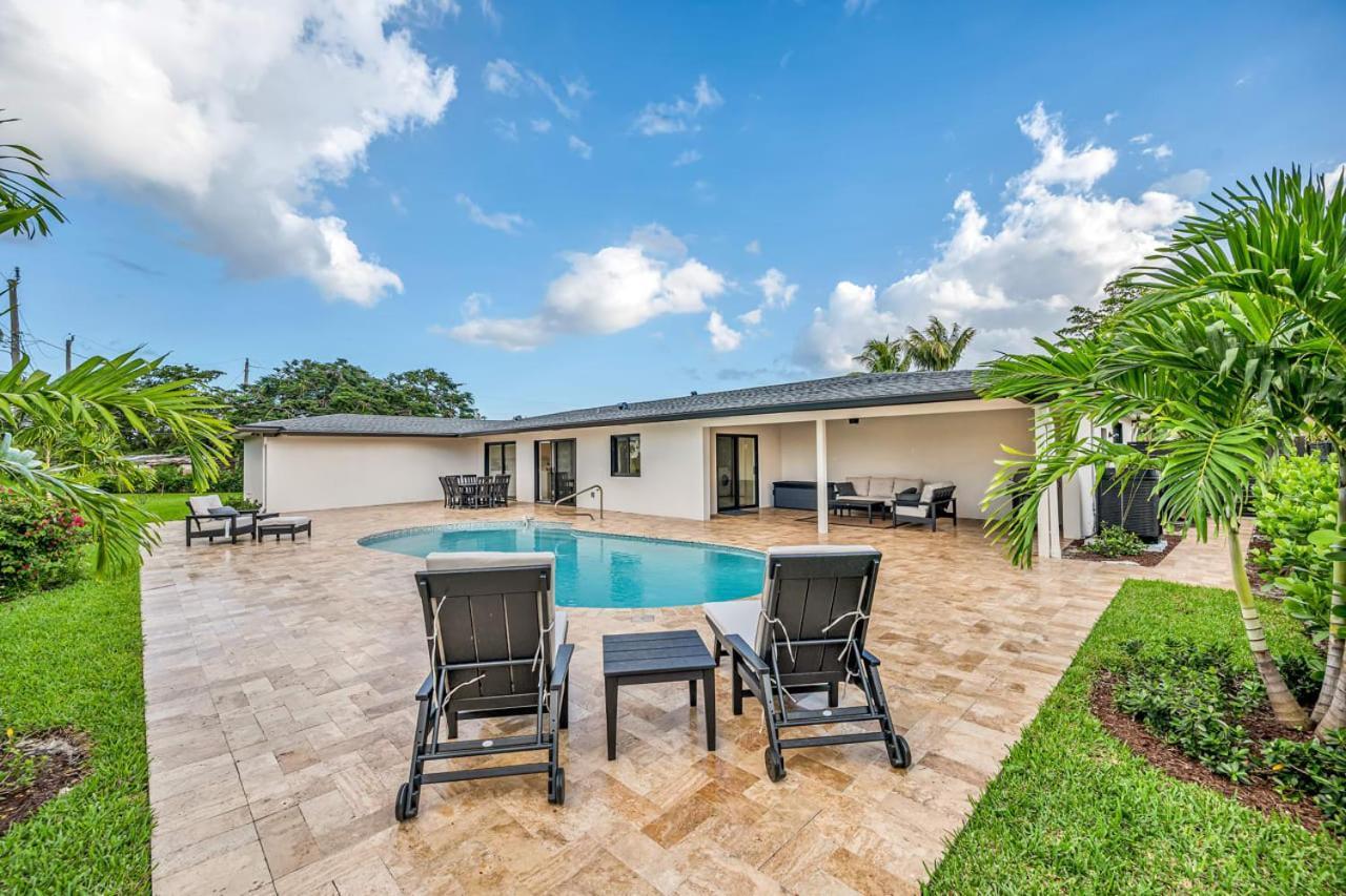 Sandals Beach Cottage Форт Лодърдейл Екстериор снимка